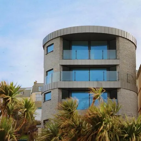 2 The View Apartments Ilfracombe - Seafront, Parking, Lift, Ev Exterior photo